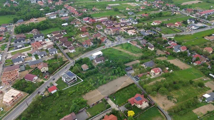 Teren Construcții intravilan de 700 mp, în Periferie
