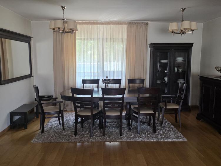Casă cu 4 camere cu Teren 1000 Mp în Corbeanca