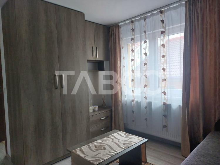 Casă cu 5 camere decomandat cu Canalizare în Cisnădie