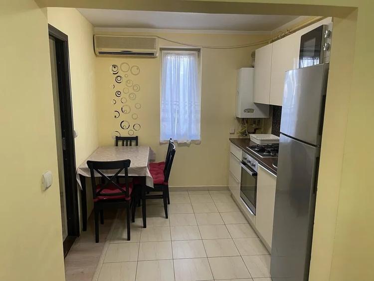 Apartament cu 3 camere decomandat, mobilat în Gheorgheni