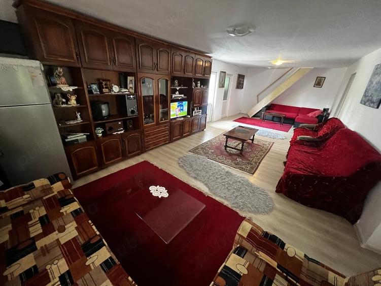 Casă cu 3 camere cu Teren 656 Mp în Malu