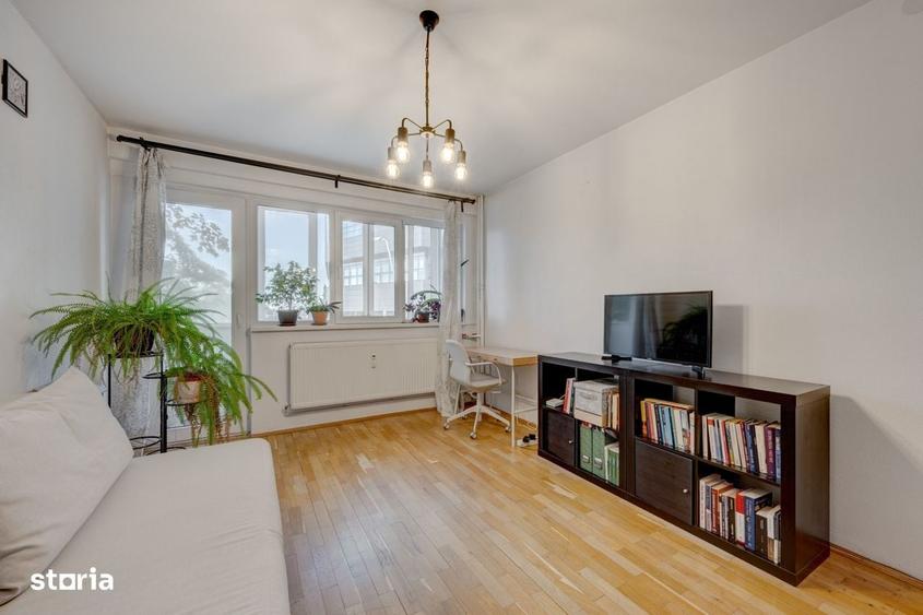 Apartament cu 2 camere decomandat în Eroii Revoluției