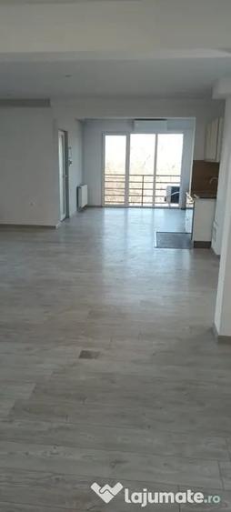 Spațiu comercial, de 125 mp, în Pantelimon