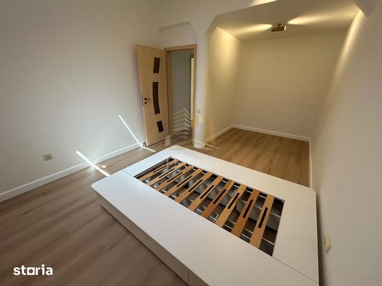 Penthouse spatios pe 3 nivele - 210 mp | garaj + 3 locuri de parcare i - 12