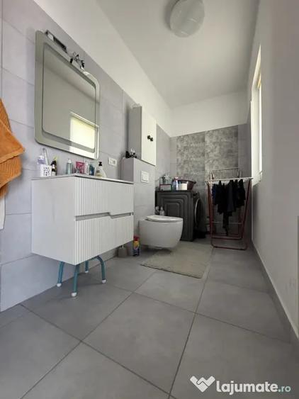 Casă cu 4 camere cu Teren 335 Mp în Șag