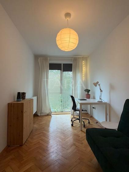 Apartament cu 3 camere semidecomandat, mobilat în Gheorgheni