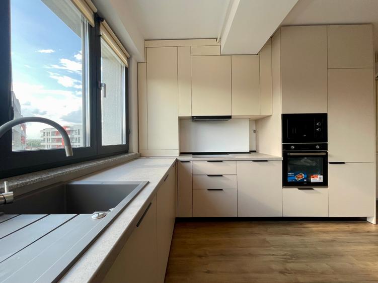 Apartament cu 2 camere decomandat în Pipera