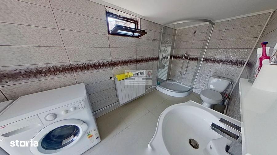 Casă cu 3 camere cu Teren 392 Mp în Central