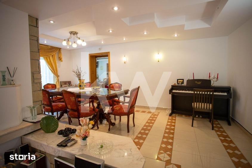 Casă cu 6 camere cu Teren 2803 Mp în Coman