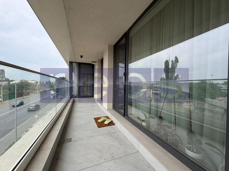 Apartament cu 3 camere decomandat în Străulești