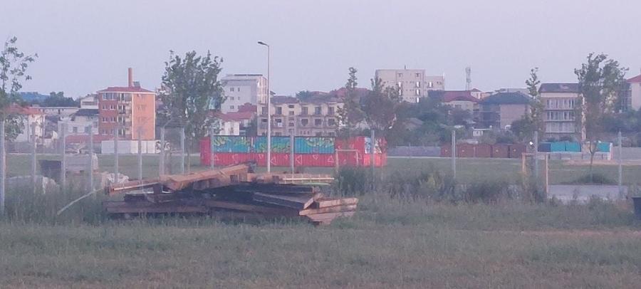 Spațiu comercial, în Central