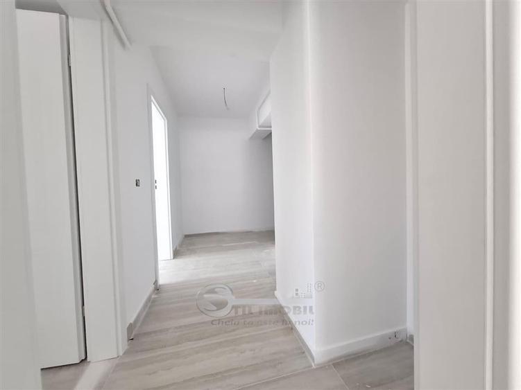 Apartament cu 2 camere decomandat în Galata