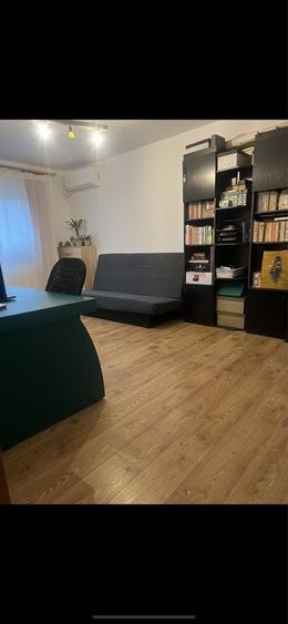 Apartament cu 2 camere decomandat în Exterior Vest