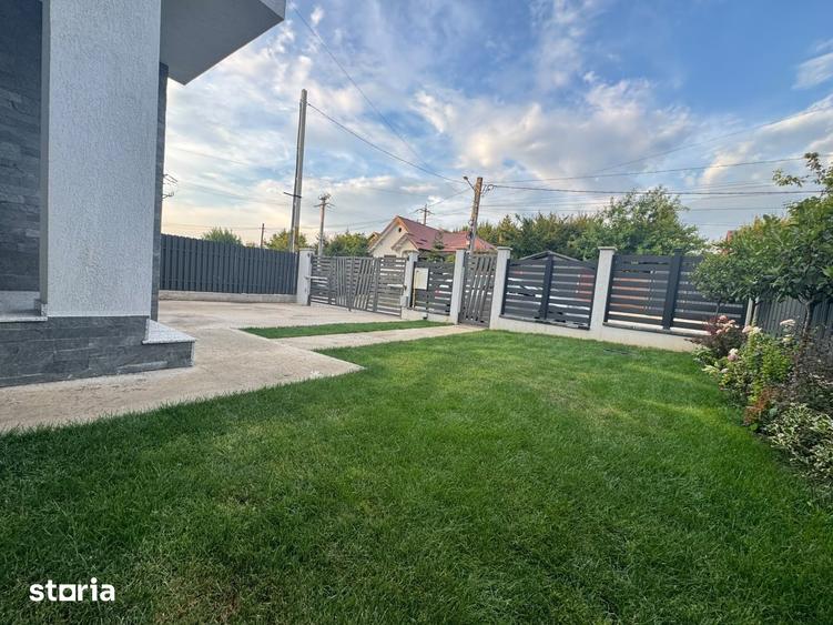 Casă cu 4 camere cu Teren 340 Mp în Central