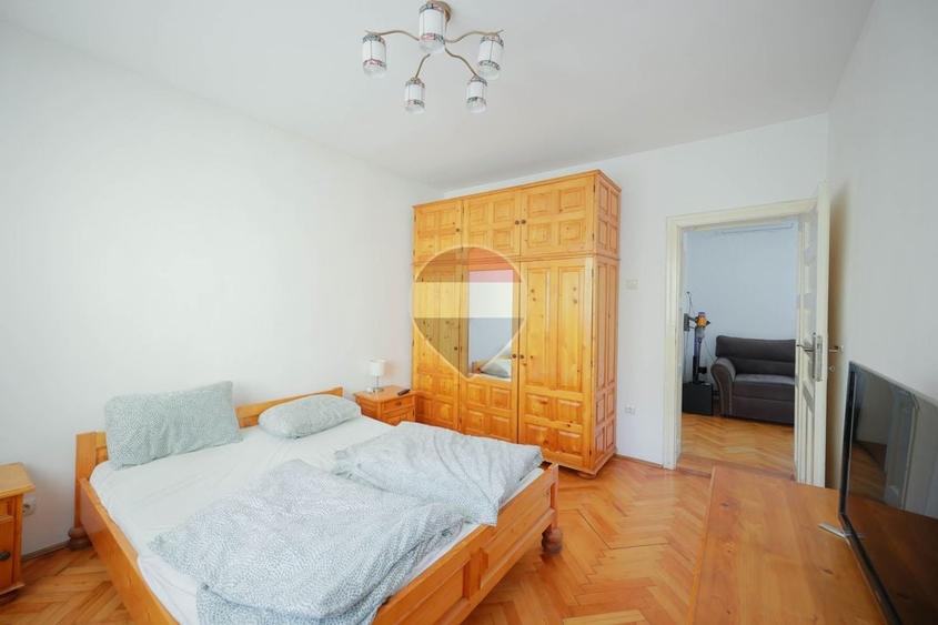 Casă individuală cu 5 camere cu Teren 676 Mp în Valenta
