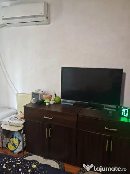 Apartament cu 2 camere decomandat în Faleză