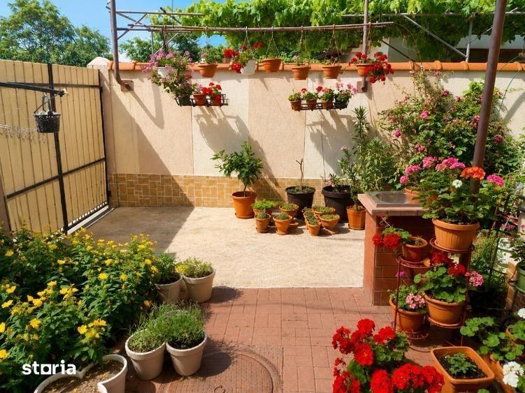 Casă cu 3 camere cu Canalizare în Faleza Nord