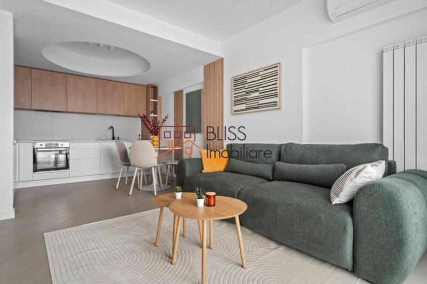 Apartament cu 3 camere decomandat în Pipera
