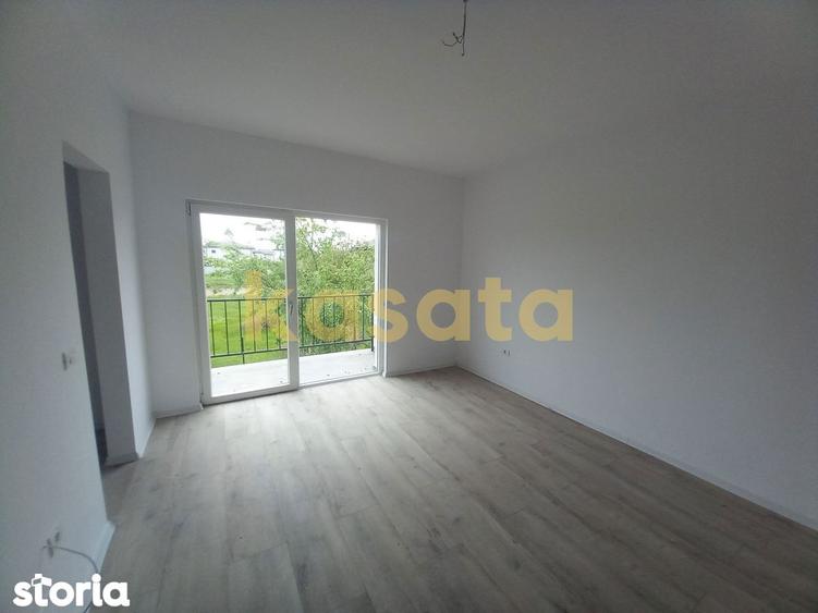 Casă cu 3 camere cu Canalizare în Central