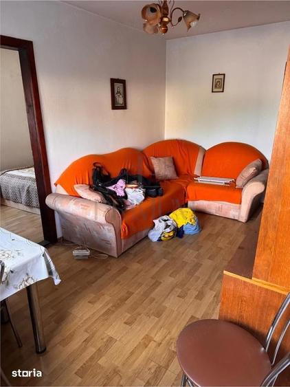 Apartament cu 3 camere semidecomandat, mobilat în Șagului