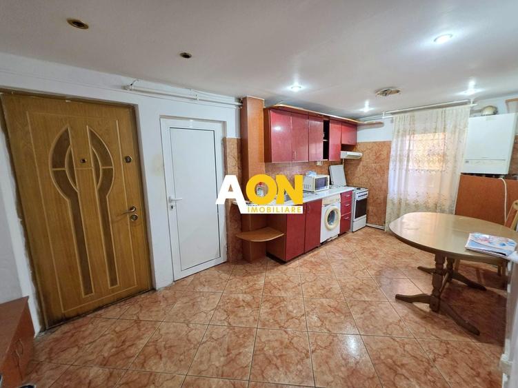 Apartament cu 2 camere decomandat, mobilat în Cetate