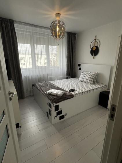 Apartament cu 3 camere semidecomandat, mobilat în 1 Decembrie 1918
