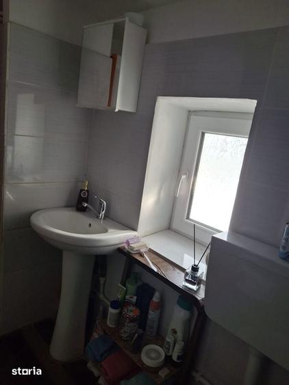 Casă cu 3 camere cu Teren 2155 Mp în Traian