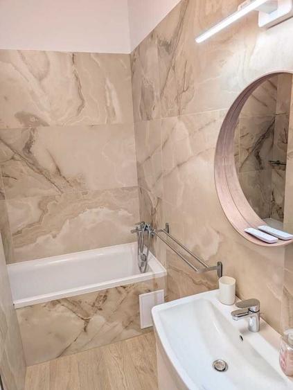 Apartament cu 2 camere semidecomandat în Dumbrăvița