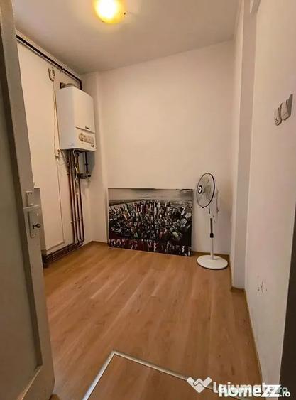 Apartament cu 2 camere semidecomandat în Sala Palatului