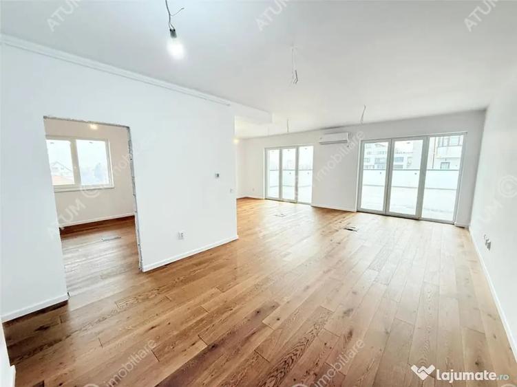 Apartament cu 4 camere decomandat în Vasile Aaron