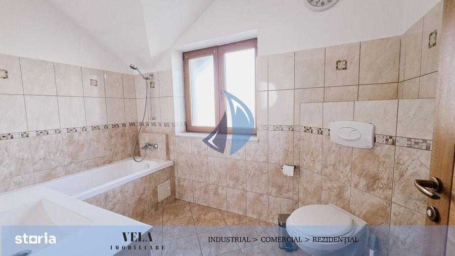 Casă cu 4 camere în Unirii