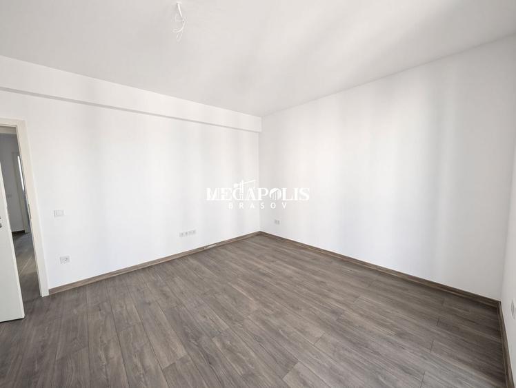 Apartament cu 2 camere decomandat în Sânpetru