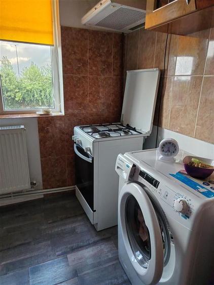 Apartament cu 2 camere decomandat în Apollo