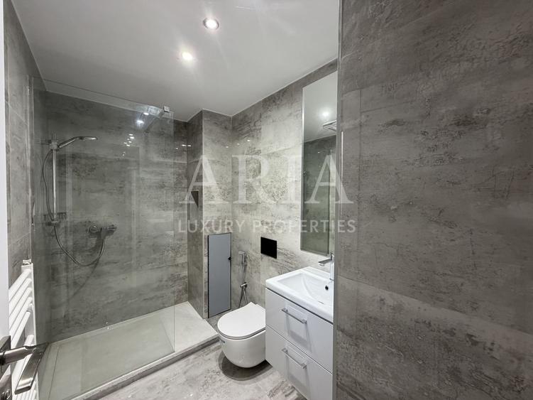 Casă individuală cu 7 camere cu Piscina în Pipera
