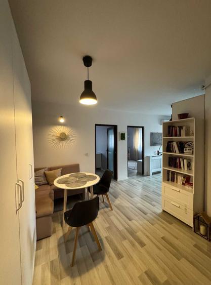 Apartament cu 2 camere decomandat în Bârzești