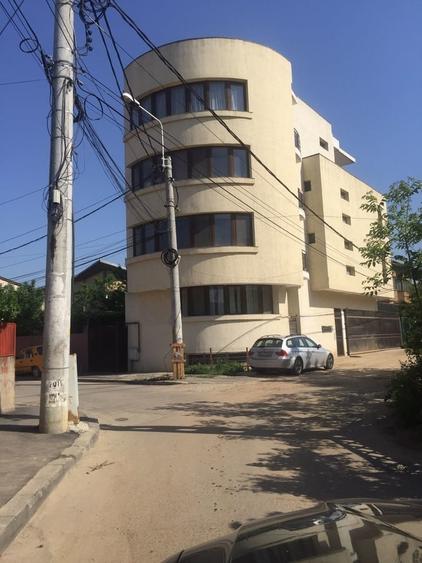 Garsonieră decomandată în Păcii
