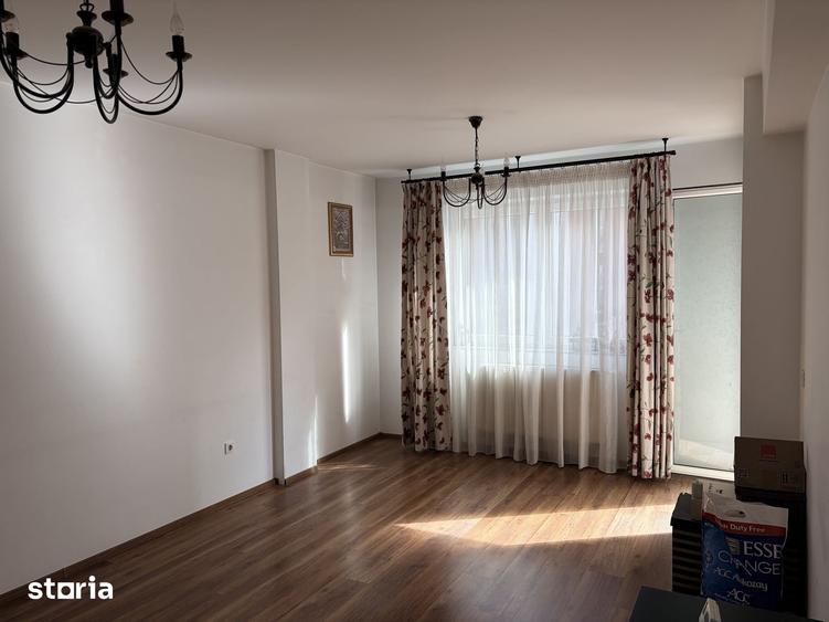 Apartament cu 3 camere în Bartolomeu