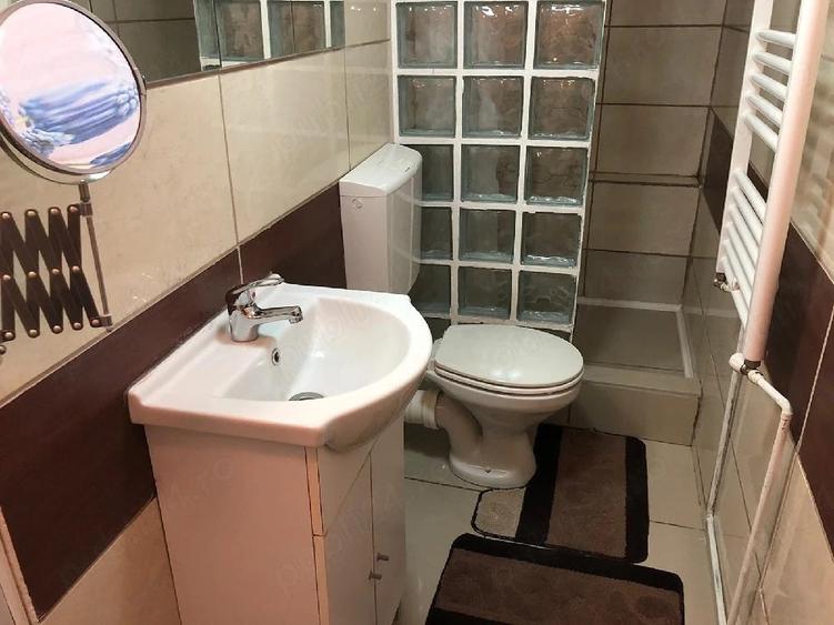 Apartament cu 2 camere decomandat în Centrul Istoric