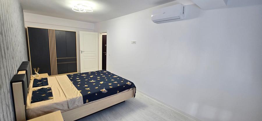 Apartament cu 2 camere decomandat în Valea Adâncă