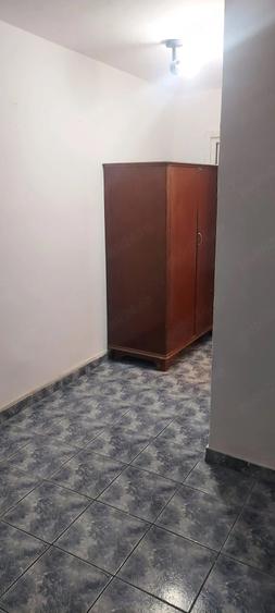 Apartament cu 2 camere decomandat în Precista