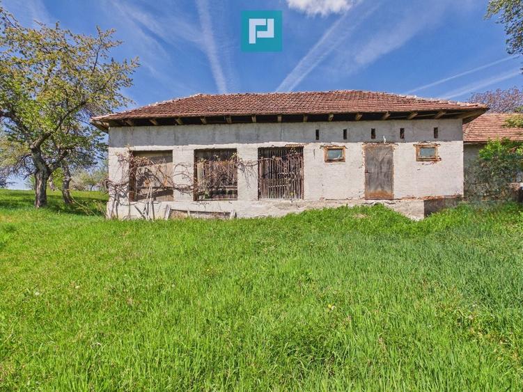 Casă individuală cu 2 camere cu Canalizare în Măgulicea