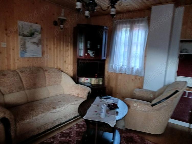 Casă cu 6 camere în Șugag