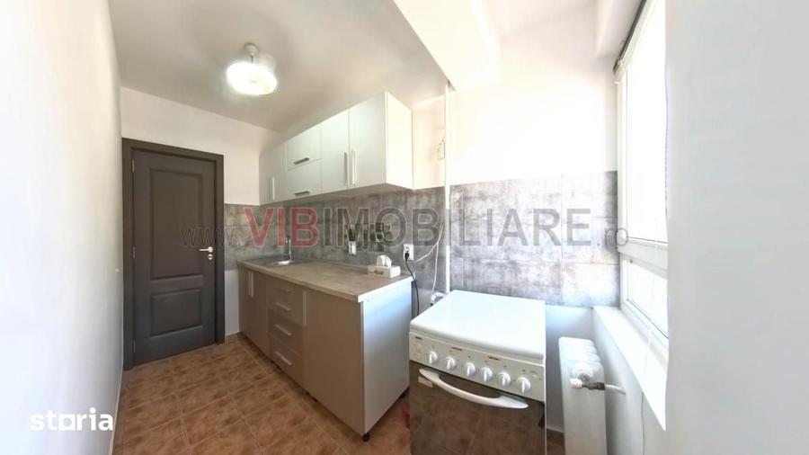 Apartament cu 3 camere în Centrul Civic