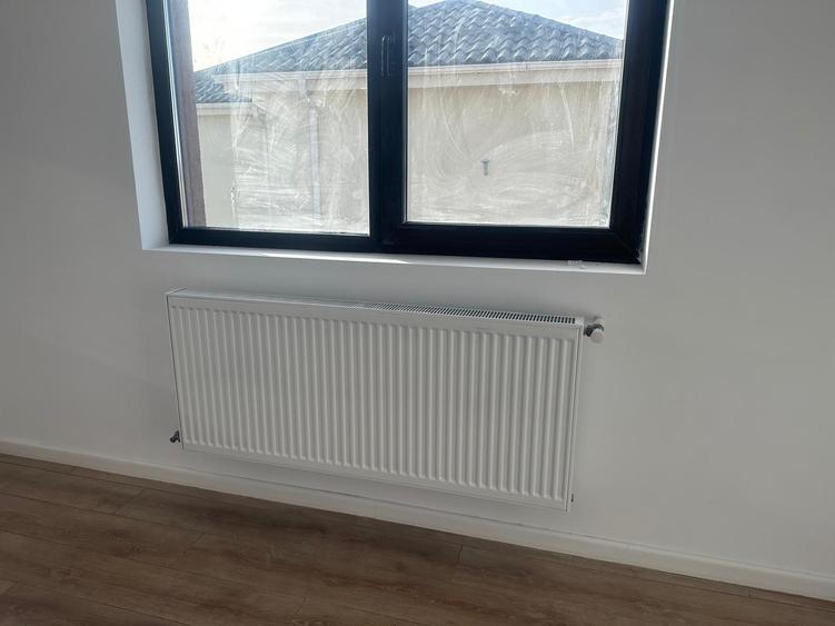 Duplex cu 3 camere cu Teren 300 Mp în Odăi
