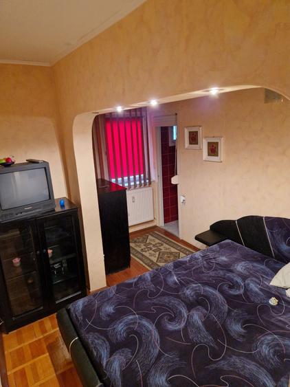 Apartament cu 2 camere semidecomandat în Odobescu