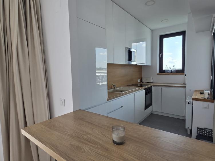 Apartament cu 3 camere decomandat în Iancu Nicolae
