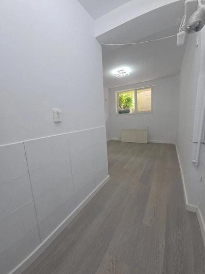 Apartament cu 2 camere decomandat în Dobroești