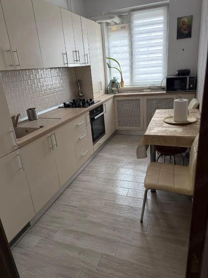 Apartament cu 2 camere decomandat în Chiajna