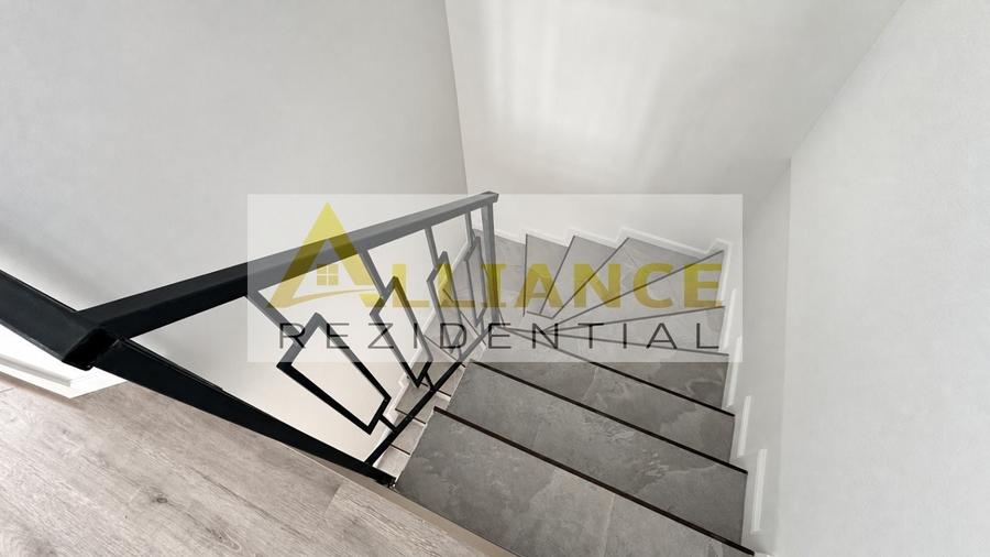 Duplex cu 4 camere cu Teren 160 Mp în Berceni