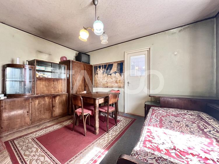 Apartament cu 2 camere semidecomandat, mobilat în Gheorgheni